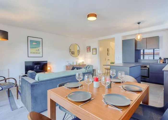 Holiday Home Clos Loreak By Interhome
