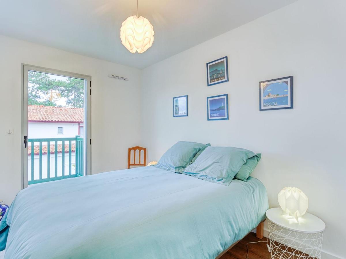 Clos Loreak By Interhome